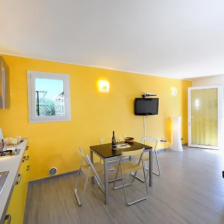 农家乐 波焦代格力农家乐 迪亚诺马里纳