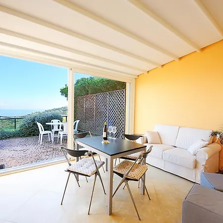 波焦代格力农家乐 迪亚诺马里纳