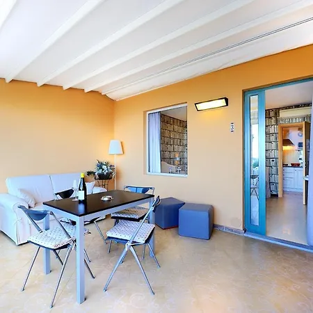 波焦代格力农家乐 *